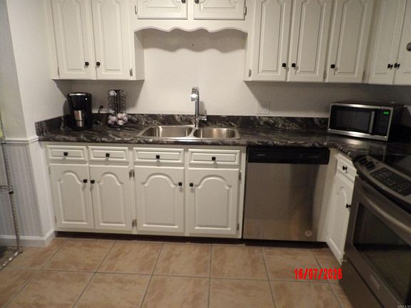 4th image of 4 Fresca Way