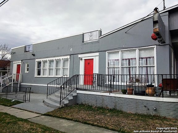 2nd image of 323 E Carson St APT 5
