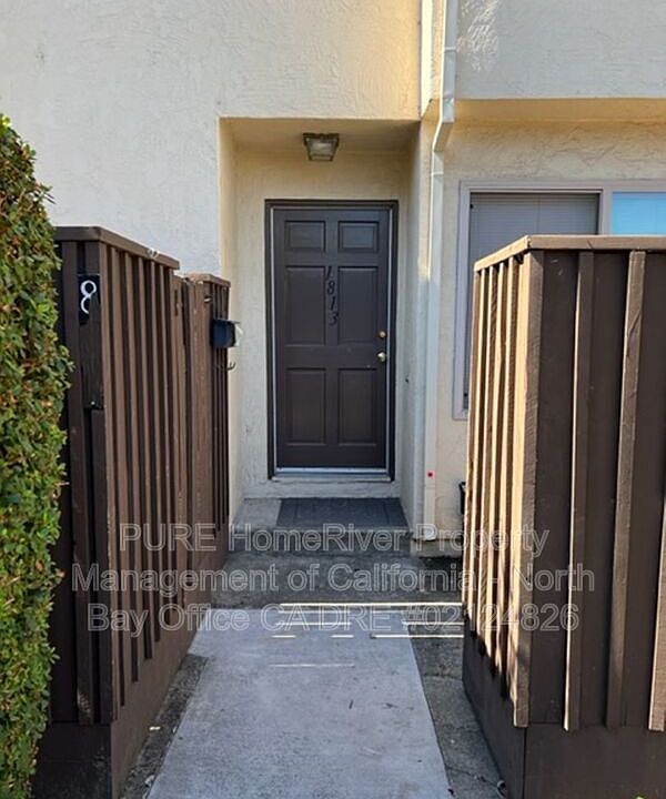 1st image of 1813 Primavera Dr