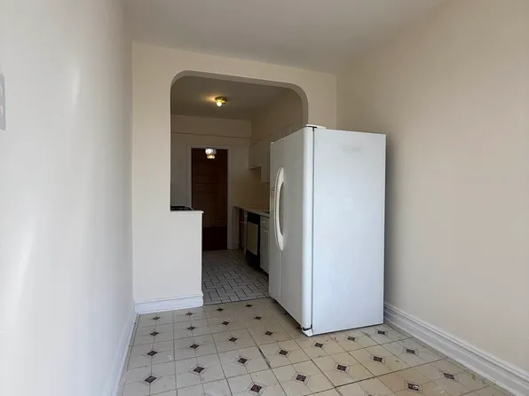 1717 Avenue N image 10 of 23