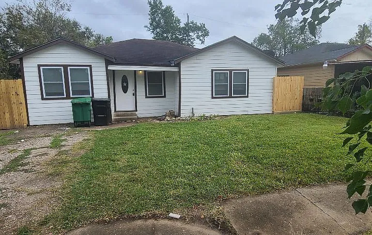 7305 Saint Augustine St — Photo 1