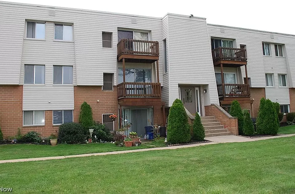 27387 Westown Blvd #1405
