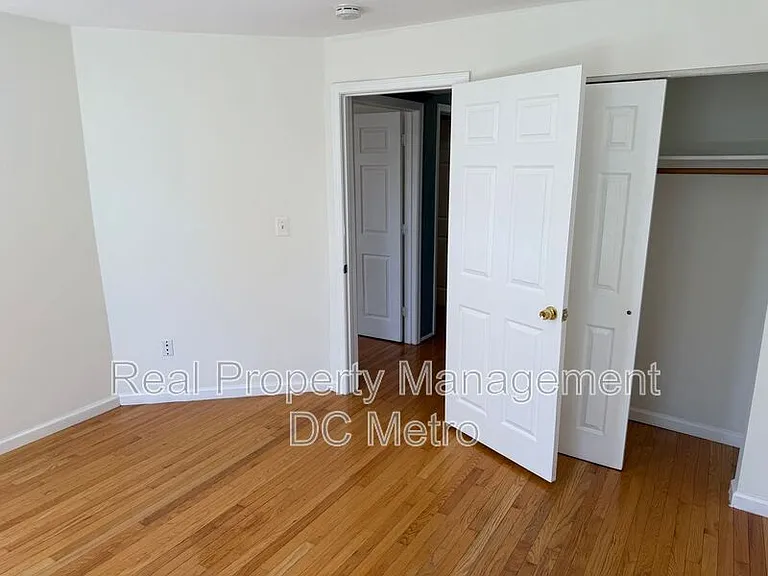 1441 Spring Rd NW #202 — Photo 7