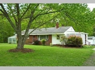 14394 Stone Horse Creek Rd, Glen Allen, VA 23059