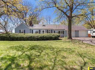 5910 N 52nd St, Omaha, NE 68104