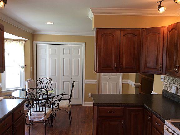 Kitchen Dining Room