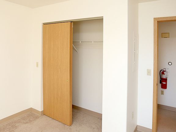 2nd image of 5613 Otter Creek Ct #8