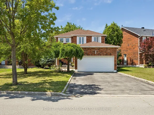 54 Links Rd, Vaughan, ON L6A 1L4