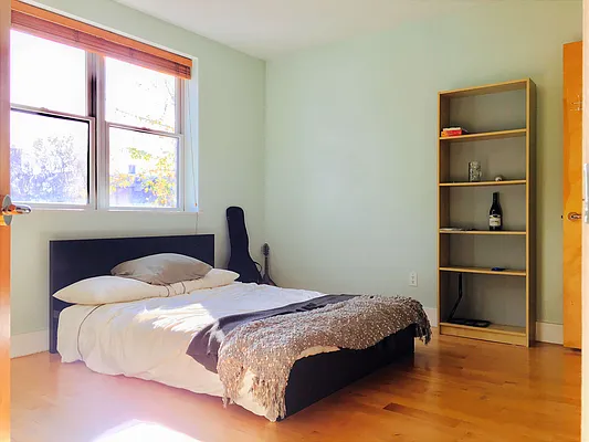 Rented by Matthew Gros-Werter, LREB  | media 12