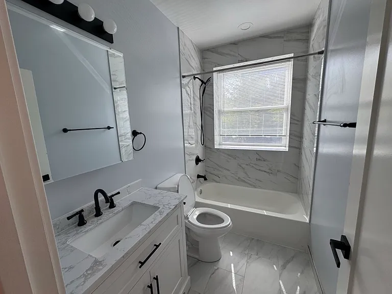4901 N Kenmore Ave #1 — Photo 6