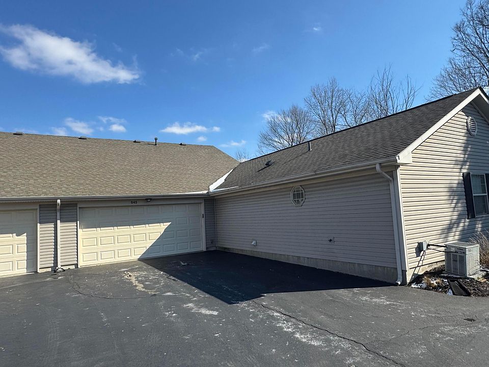 2nd image of 645 Kensington Dr
