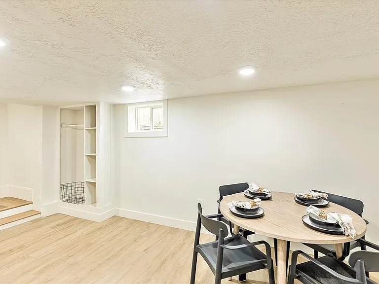 147 E Commonwealth Ave #2 — Photo 5