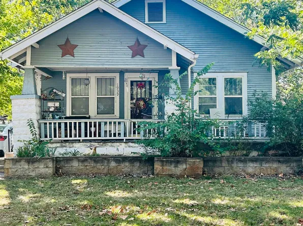 1939 S Market St, Wichita, KS 67211