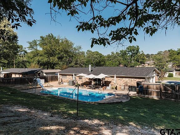 5th image of 8105 Jewell Ln