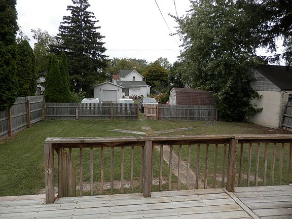 2nd image of 292-294 Belmont St