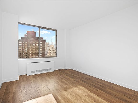 3rd image of 200 E 89th St APT 29D
