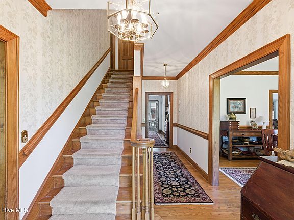 3rd image of 6308 Marywood Drive