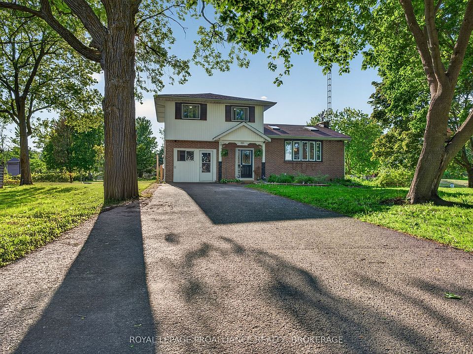 1st image of 3825 Clarke Rd