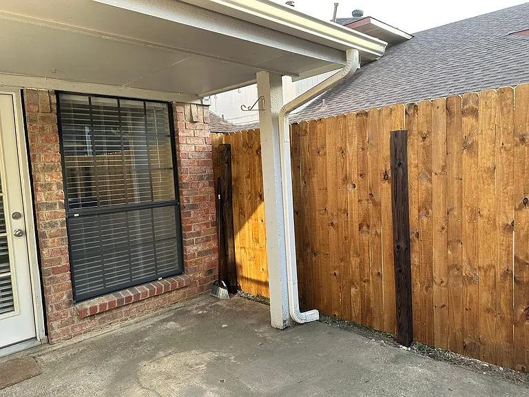 565 Briarcliff Dr — Photo 21