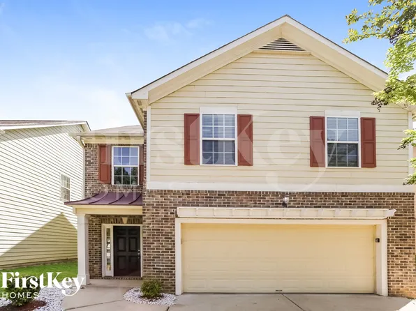 5680 Grande River Rd, College Park, GA 30349