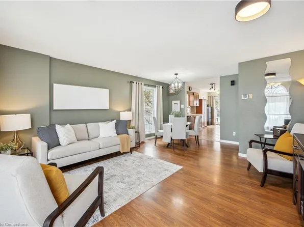 45 Milfoil Cres, Kitchener, ON N2E 3L2