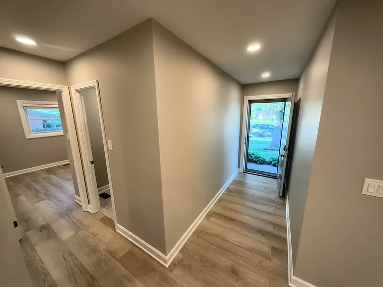 460 Western St — Photo 12
