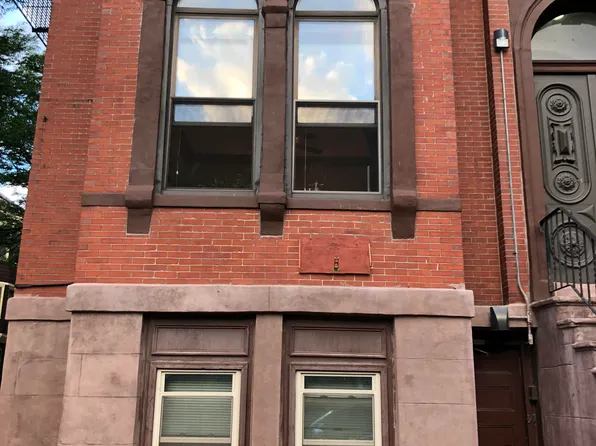 14 Monument St APT 1, Charlestown, MA 02129