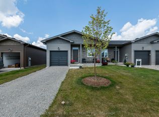 94 Brandon Ave, Severn, ON L0K 1E0