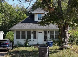 2023 SE 6th St, Des Moines, IA 50315