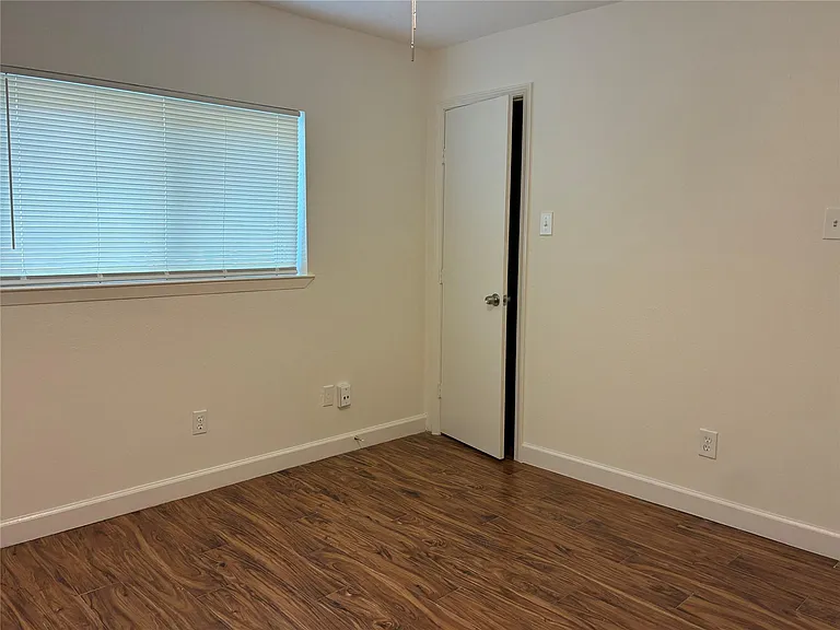 17034 Coachmaker Dr — Photo 16