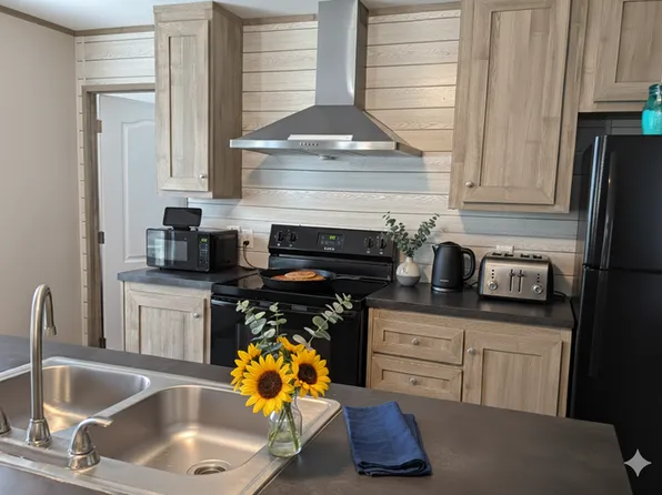 4120 Avenue O #10, Santa Fe, TX 77510