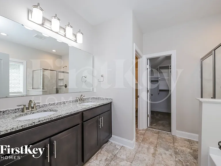 115 Glenmoor Ave — Photo 10
