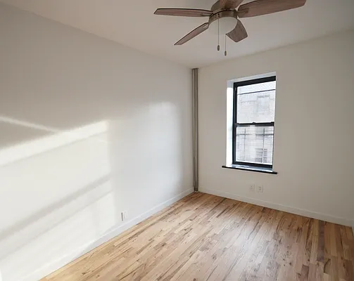 Rented by CITY SKYLINE REALTY INC | media 30