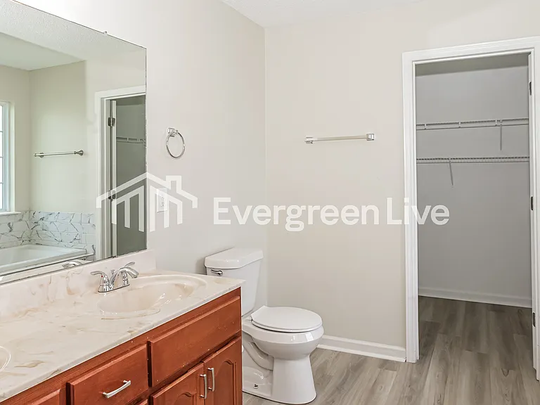 224 Guardian Dr — Photo 14