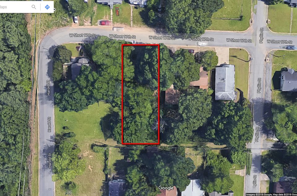 2nd image of W Short 17th St