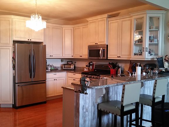 2nd image of 26 Pebble Beach Dr