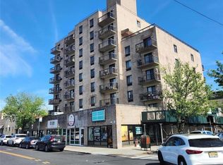 213-02 42nd Ave #6G, Bayside, NY 11361