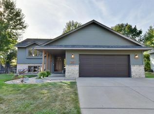 1201 10th Ave N, Sauk Rapids, MN 56379