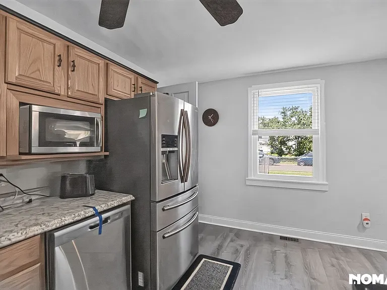 8217 Cornwall Rd — Photo 13