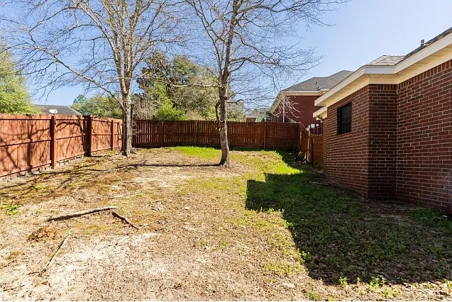 6762 Biltmore Ct — Photo 33