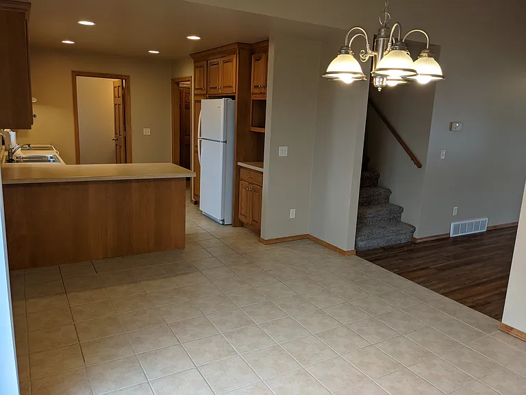 1749 Marissa Ct — Photo 7