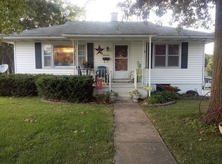 17 E Church St, Bowling Green, MO 63334