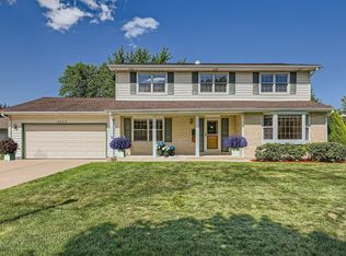 4045 Mason Dr, Hoffman Estates, IL 60192