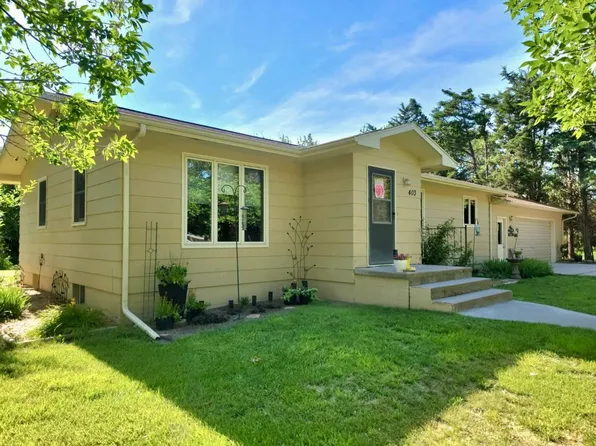 403 6th St, Gaylord, KS 67638