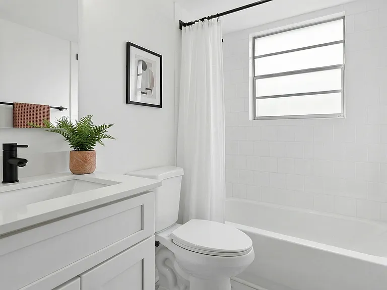 Bathroom Bathroom