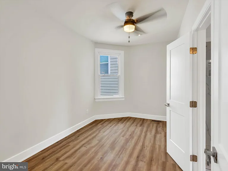 4210 4th St NW — Photo 30