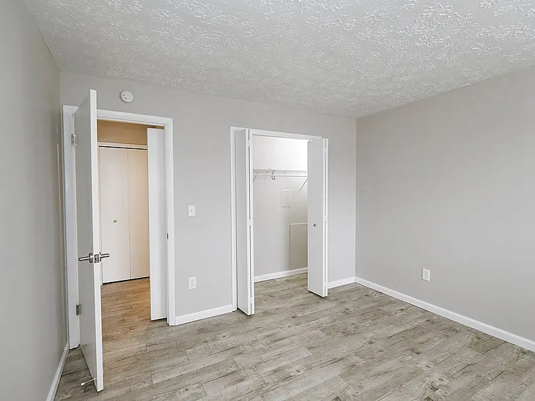The Evalee Apartments — Photo 20
