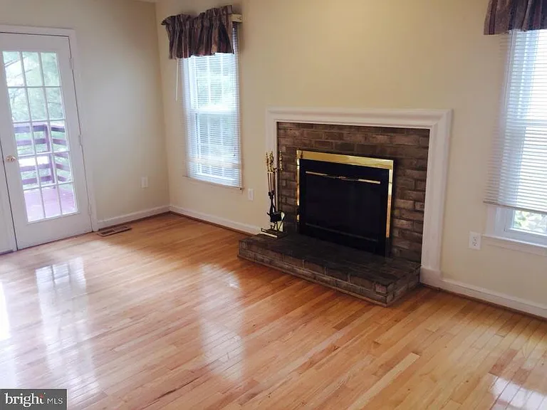 12015 Montrose Village Ter — Photo 3