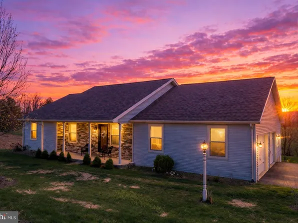 60 Dustin Dr, West Milton, PA 17886