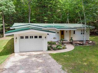 1717 Chippewa Beach Rd, Indian River, MI 49749